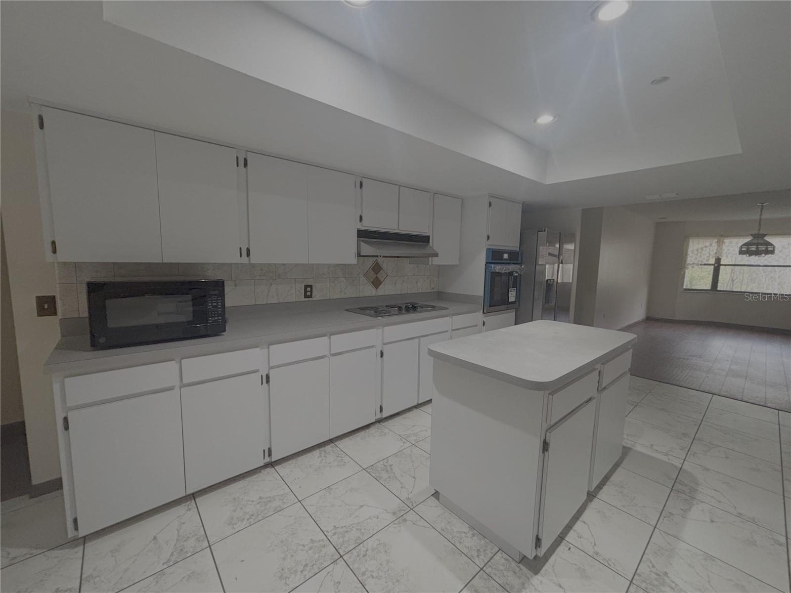 Image 5 of 22 For 6670 Candier Court