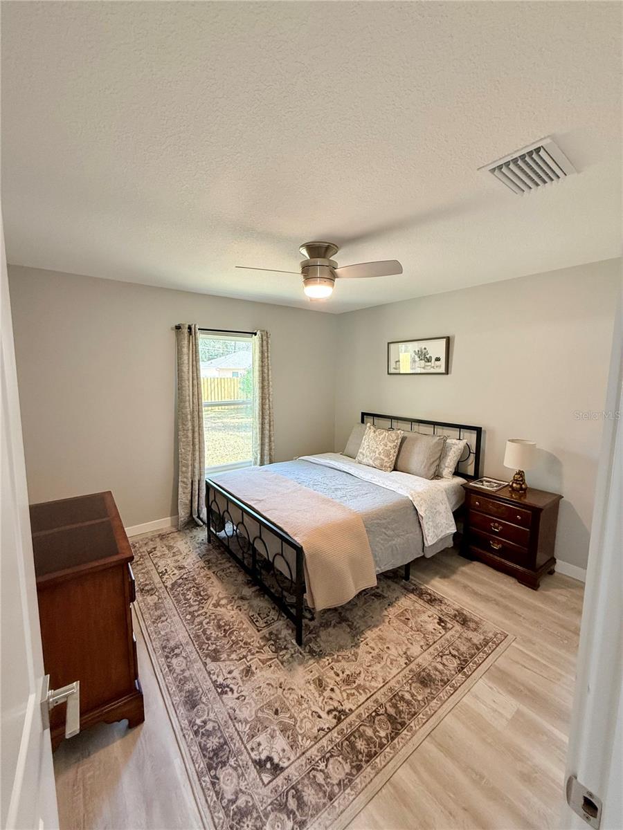 Image 10 of 13 For 6425 62nd Terrace