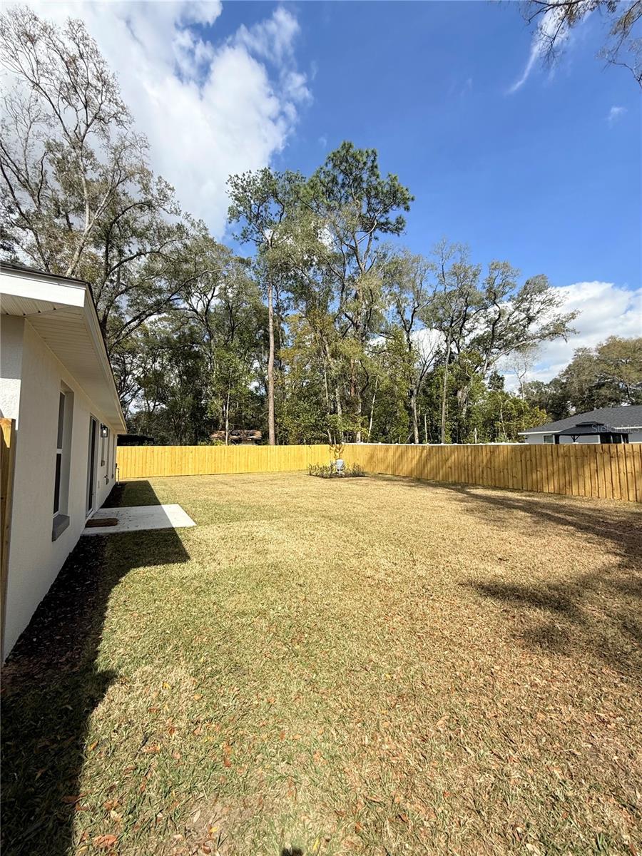 Image 12 of 13 For 6425 62nd Terrace