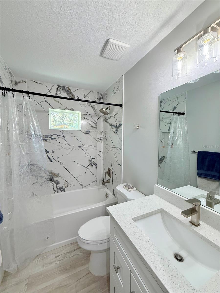 Image 9 of 13 For 6425 62nd Terrace