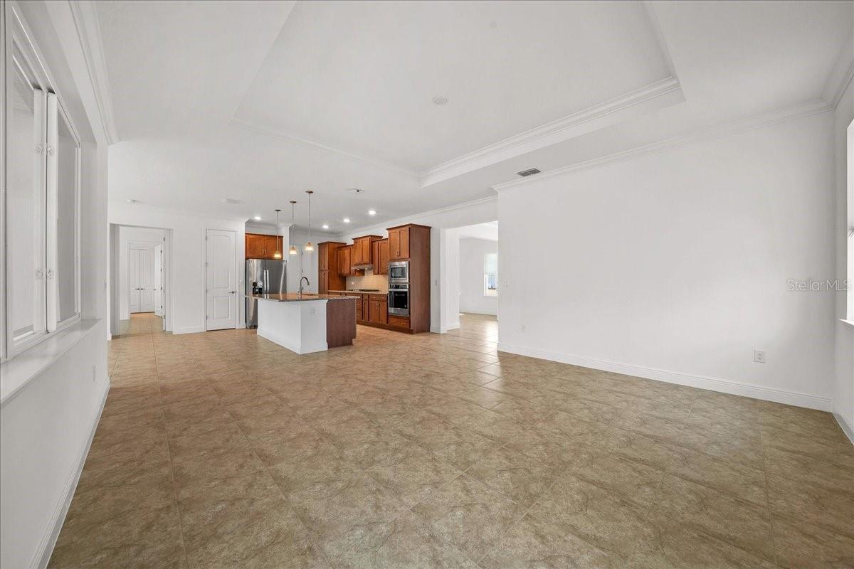 Image 10 of 69 For 10252 96th Loop