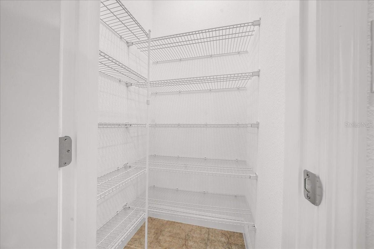 Image 20 of 69 For 10252 96th Loop