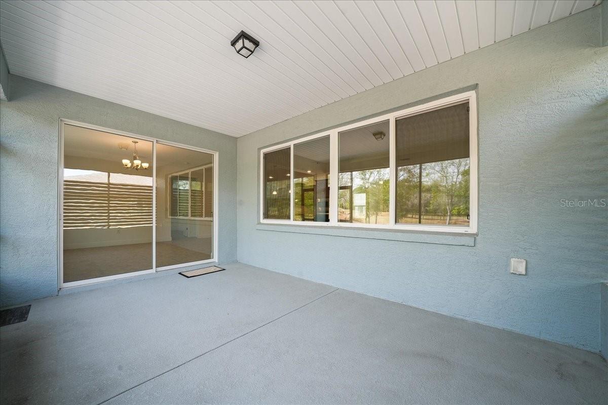 Image 44 of 69 For 10252 96th Loop