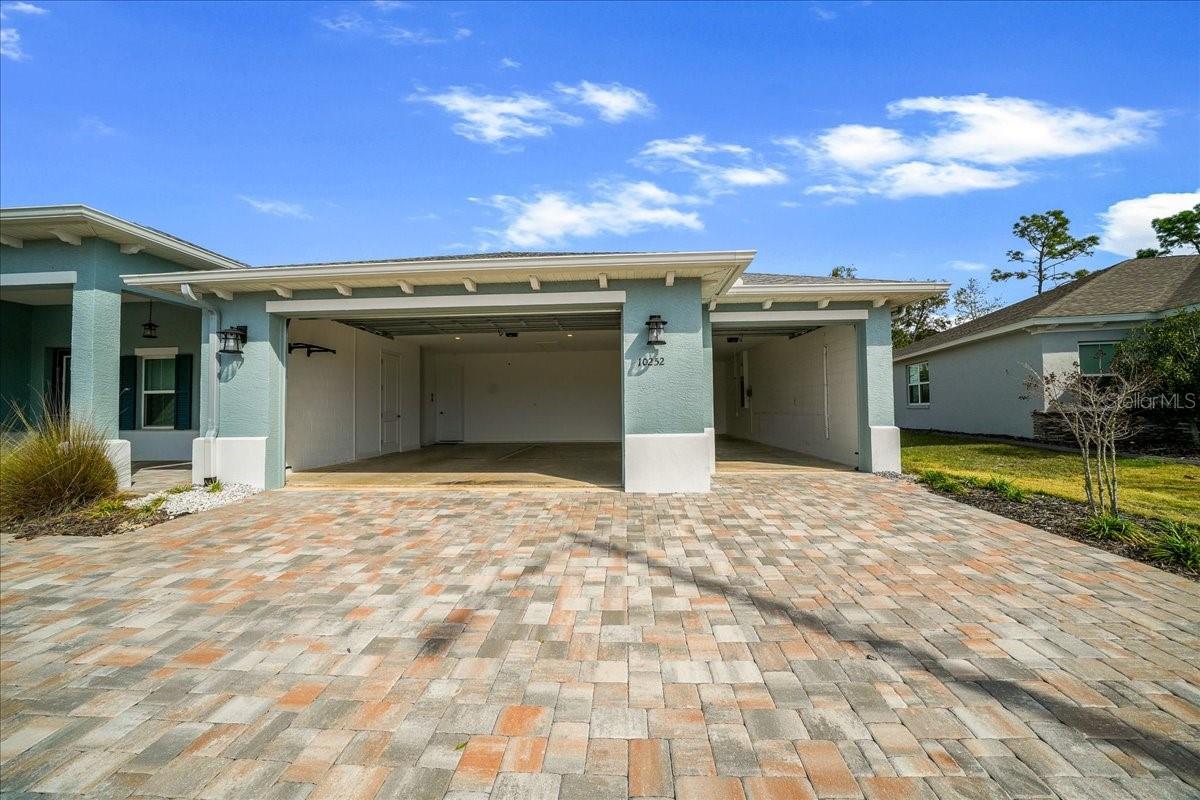 Image 47 of 69 For 10252 96th Loop