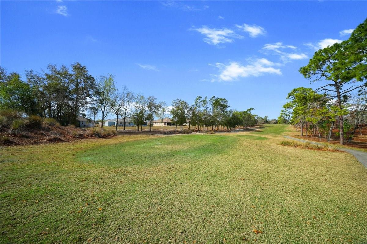 Image 53 of 69 For 10252 96th Loop