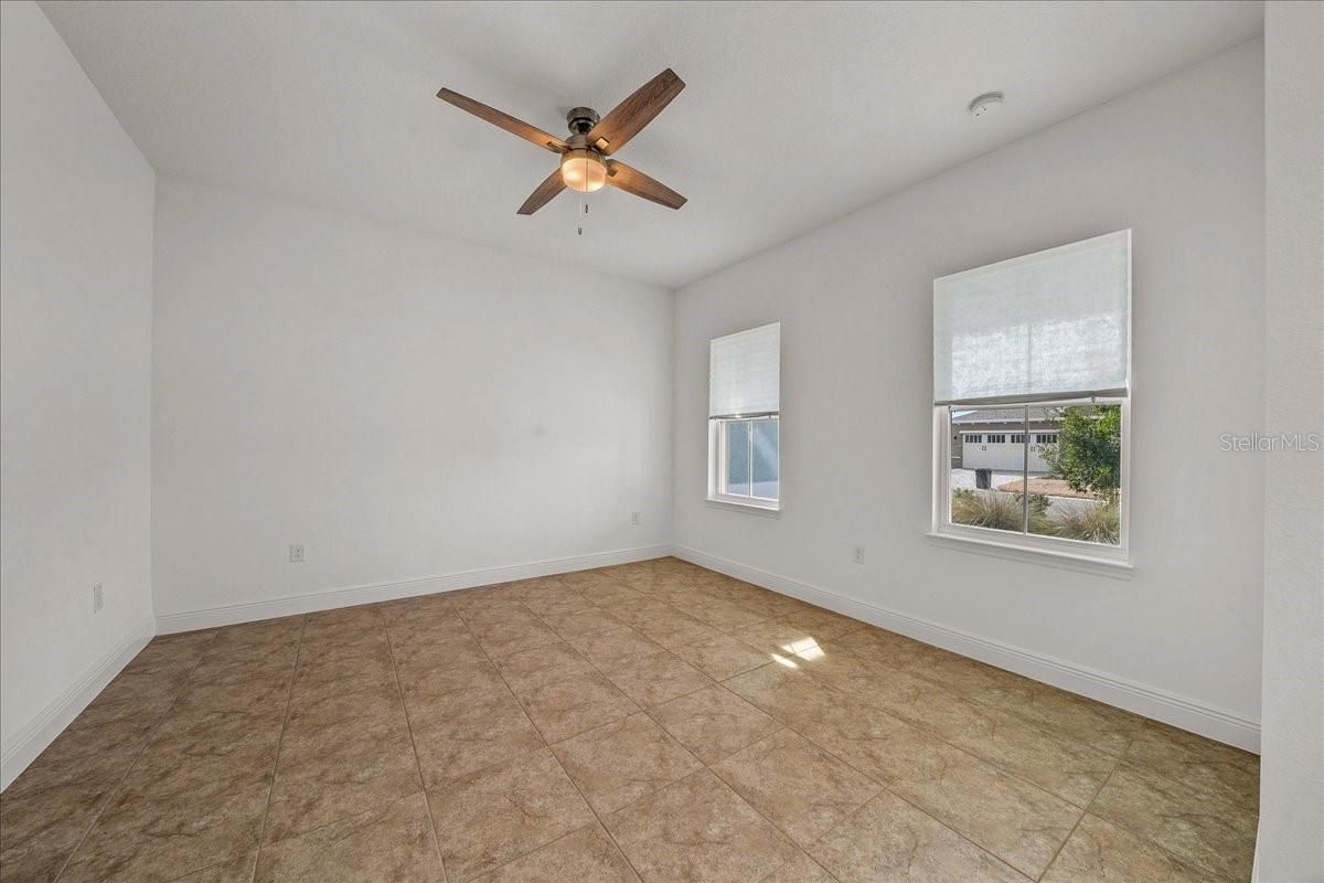 Image 6 of 69 For 10252 96th Loop