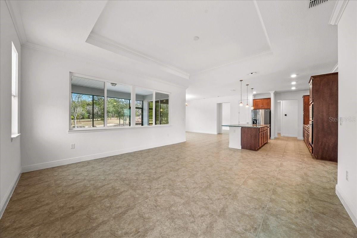 Image 9 of 69 For 10252 96th Loop