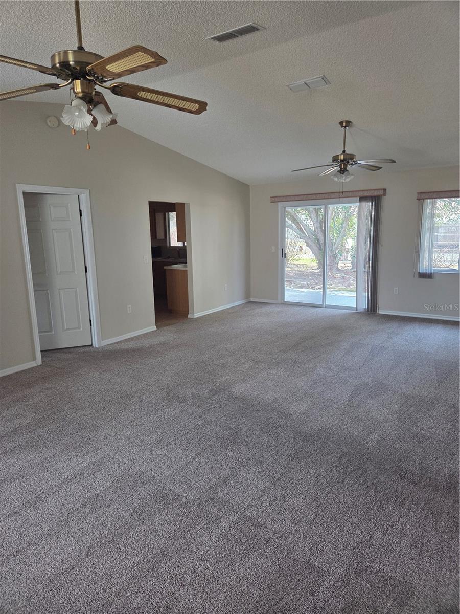 Image 14 of 15 For 17582 96th Court