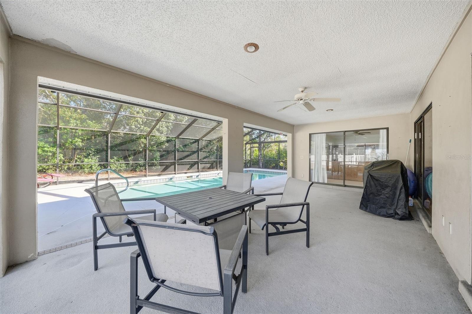 Image 30 of 36 For 4 Blair Court