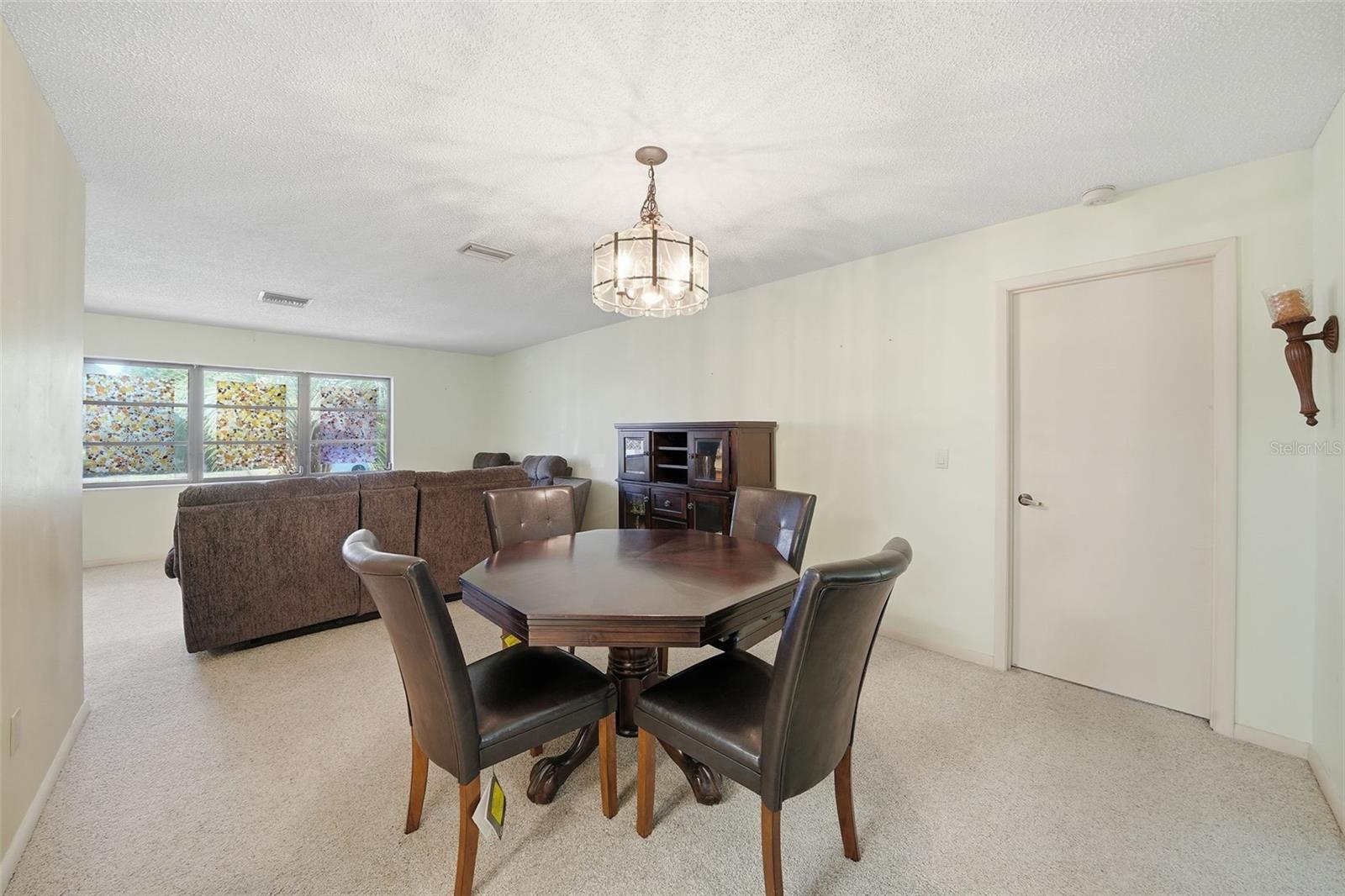 Image 9 of 36 For 4 Blair Court