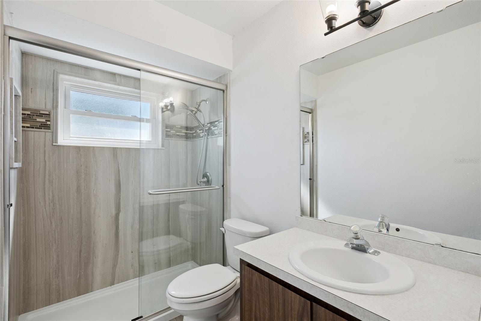 Image 20 of 51 For 3857 Martin Street