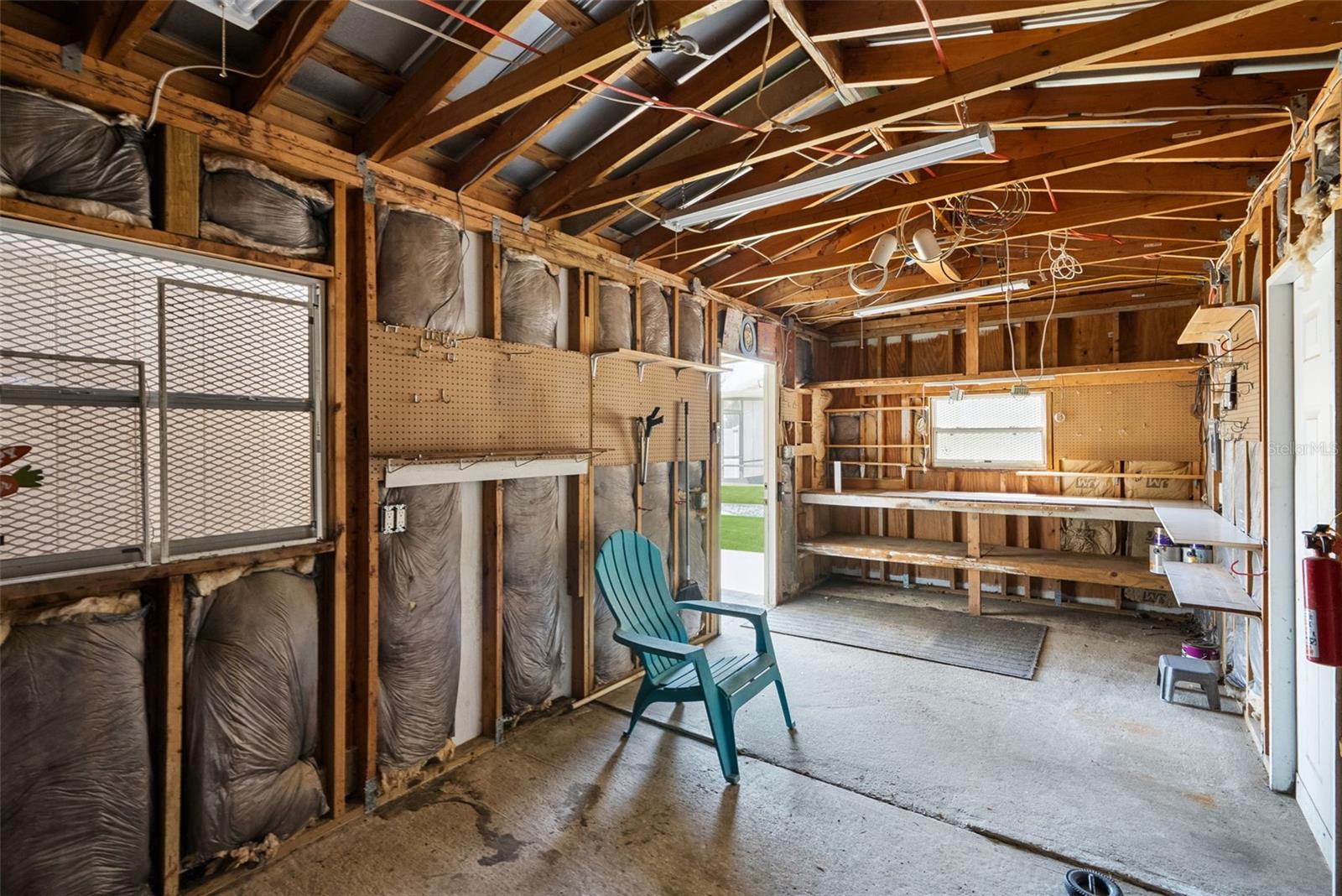 Image 26 of 51 For 3857 Martin Street