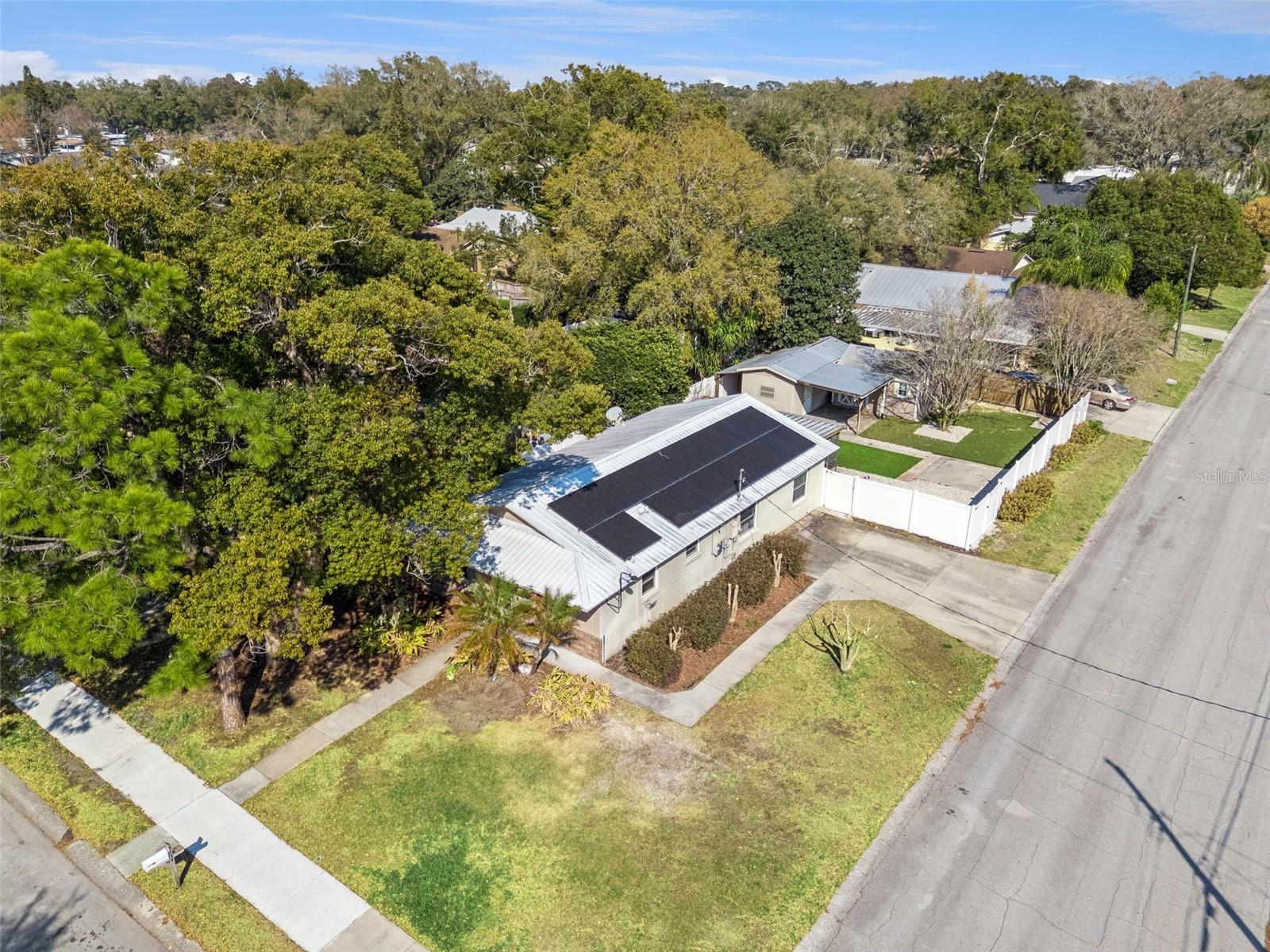 Image 37 of 51 For 3857 Martin Street