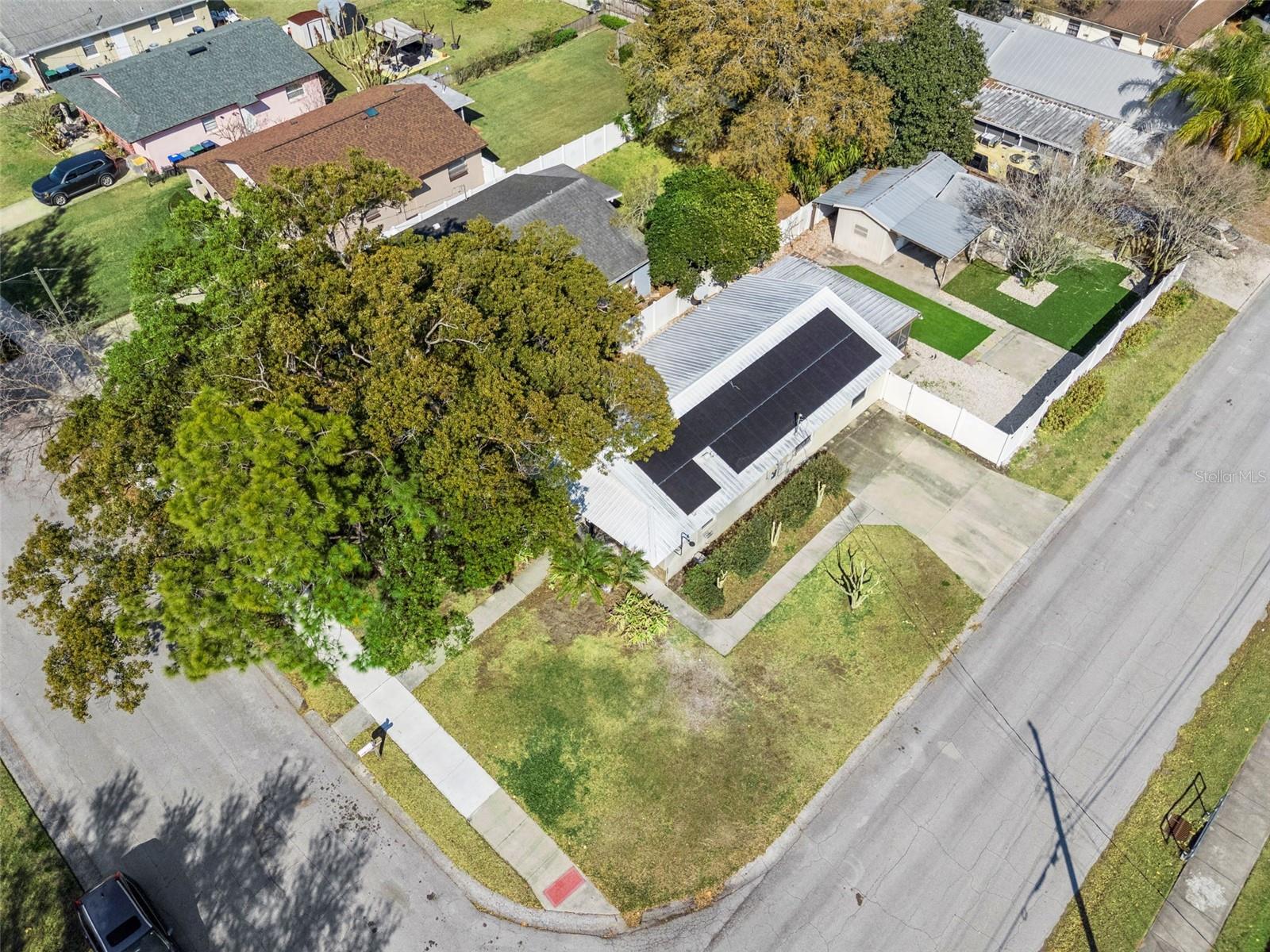 Image 42 of 51 For 3857 Martin Street