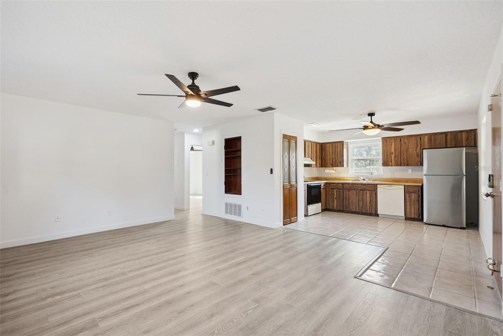 Image 5 of 51 For 3857 Martin Street