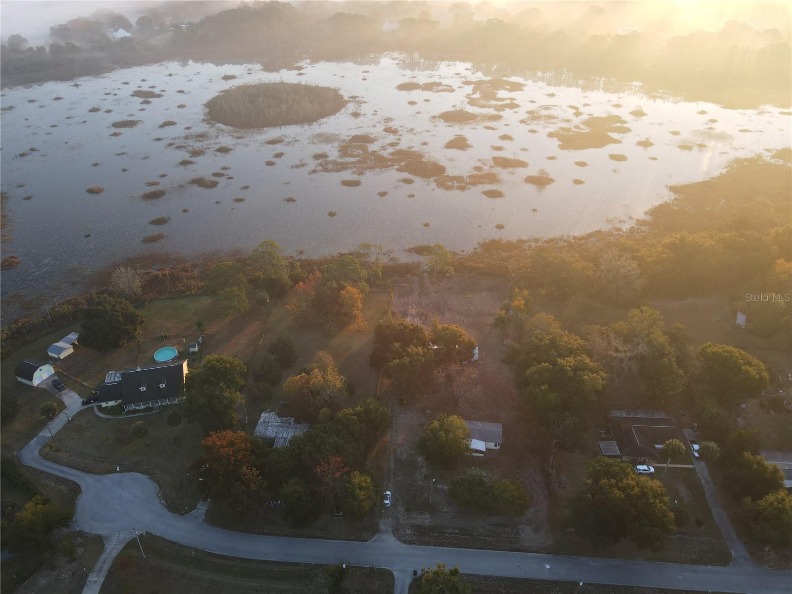 Image 13 of 34 For 11821 123rd Avenue