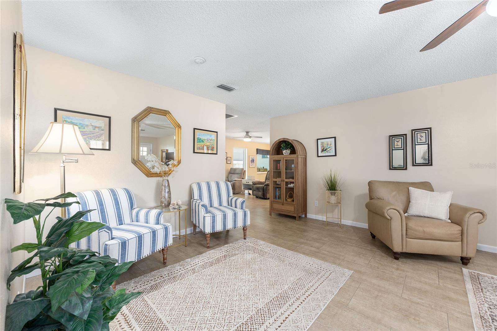 Image 14 of 47 For 8708 95th Lane A