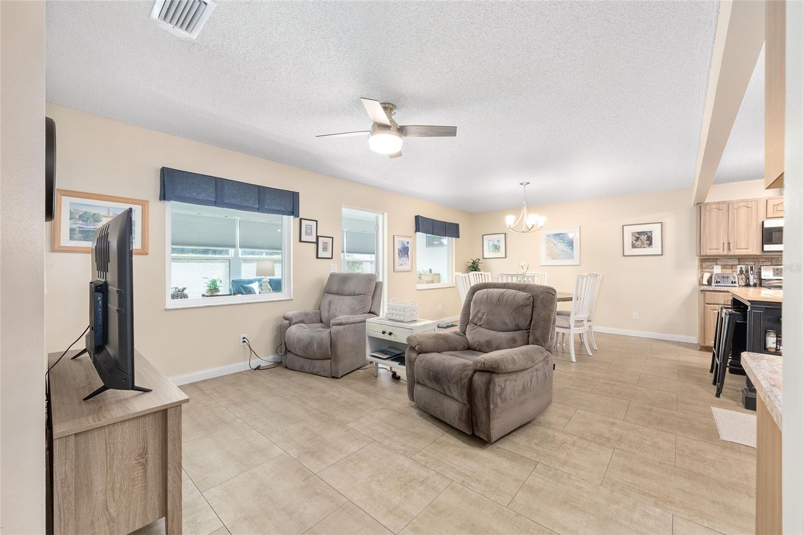 Image 16 of 47 For 8708 95th Lane A