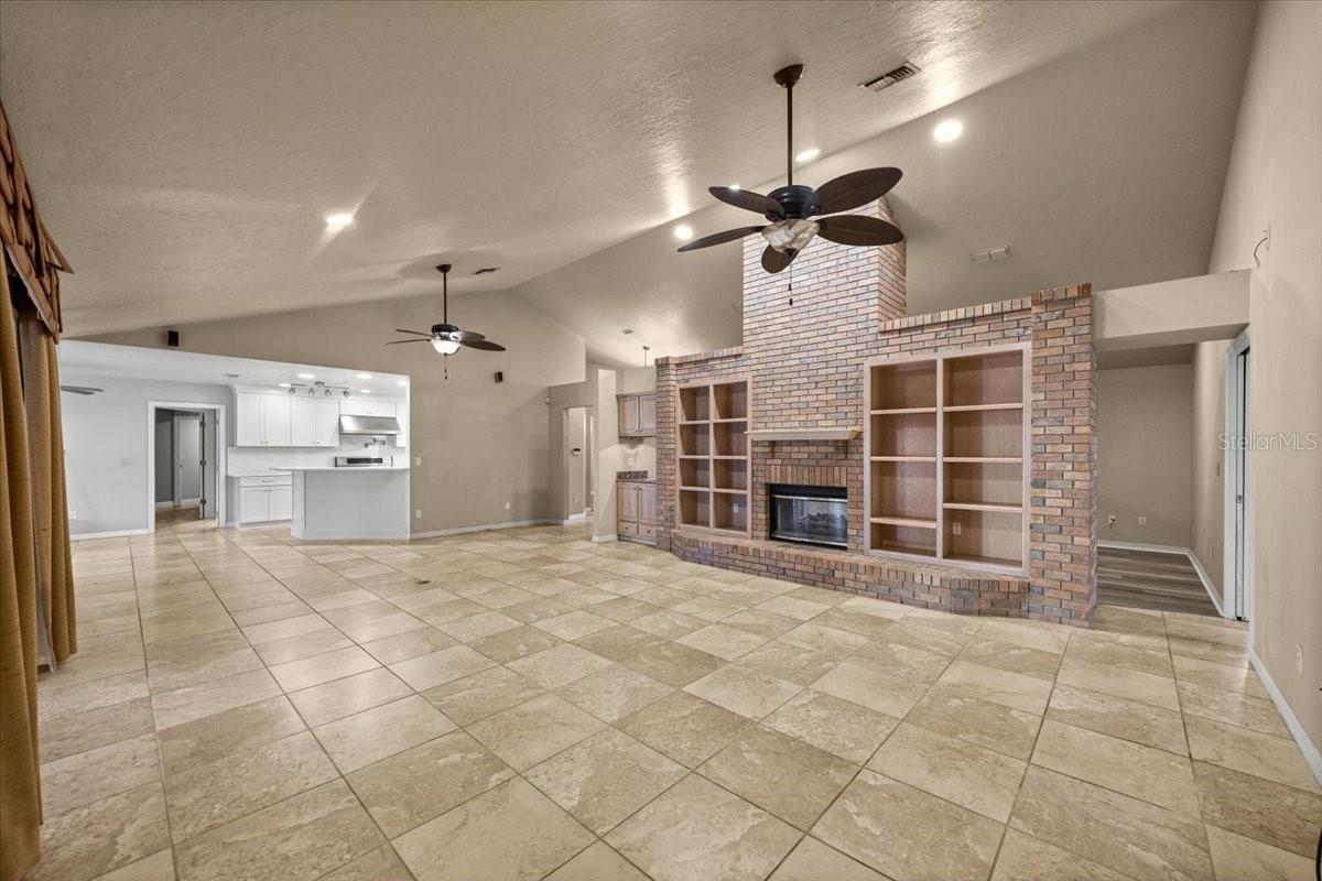 Image 11 of 69 For 2420 15th Street