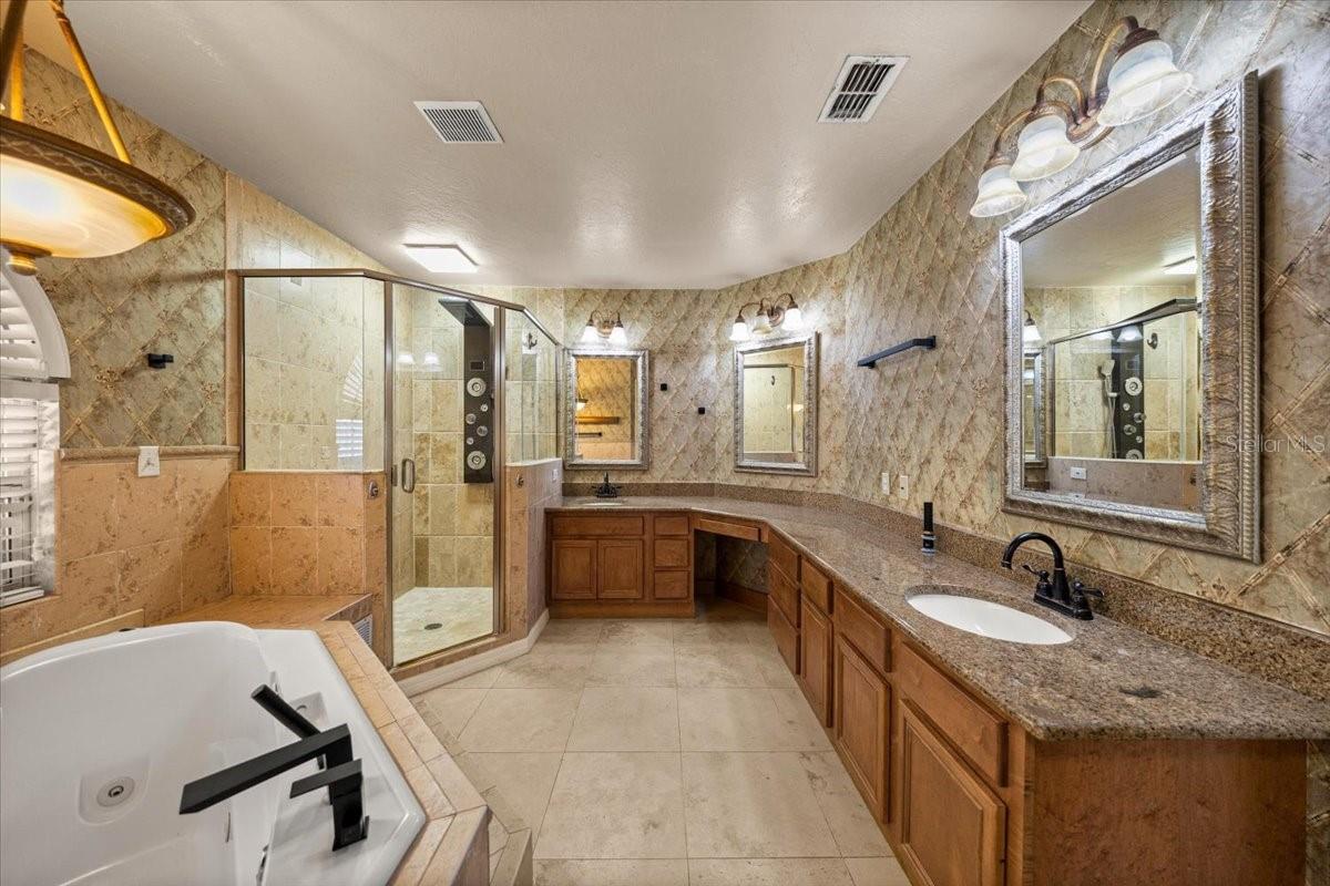 Image 25 of 69 For 2420 15th Street