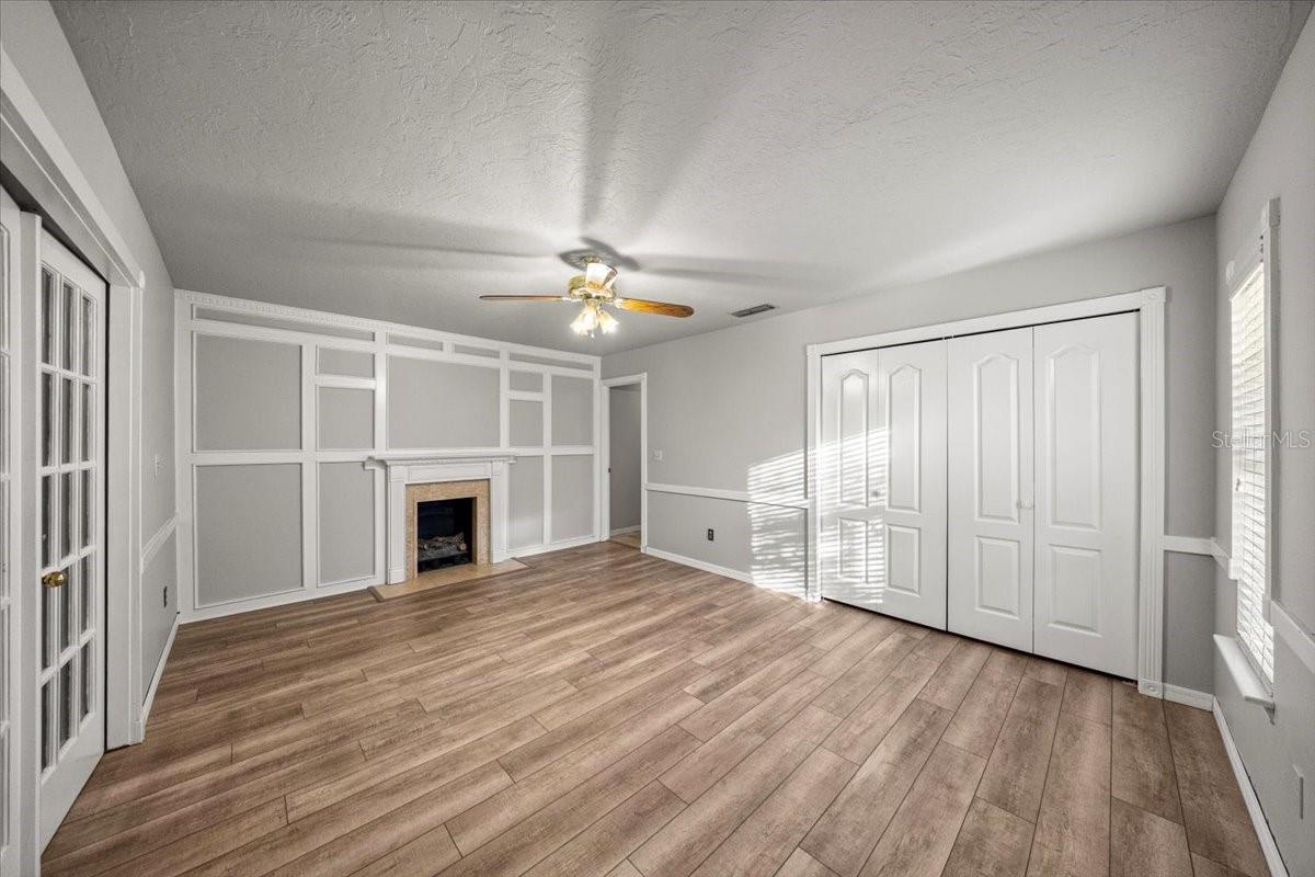 Image 29 of 69 For 2420 15th Street