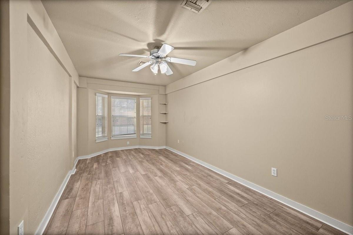 Image 41 of 69 For 2420 15th Street