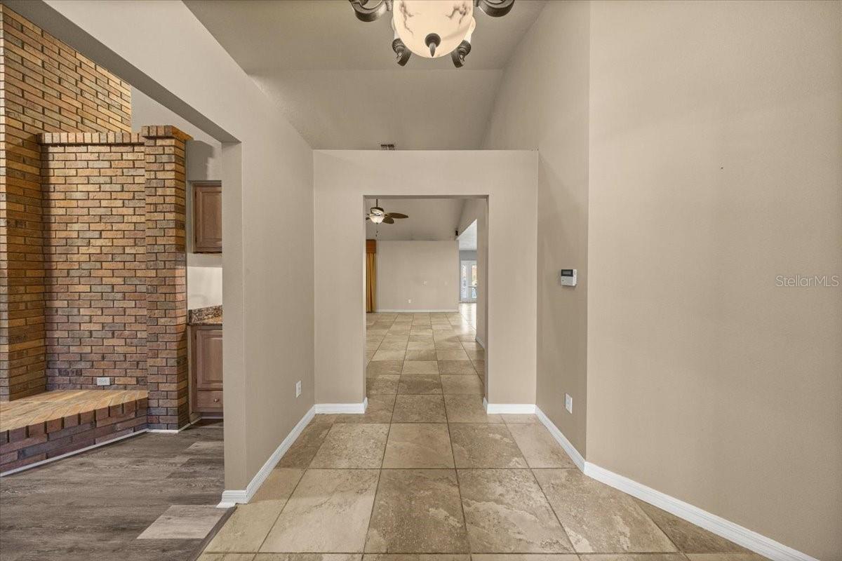 Image 7 of 69 For 2420 15th Street