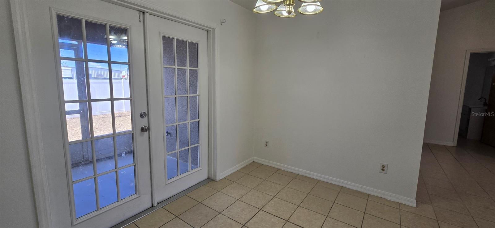 Image 4 of 15 For 38 Banyan Course B