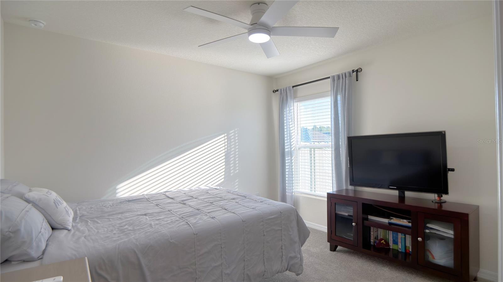 Image 23 of 29 For 7011 136th Lane