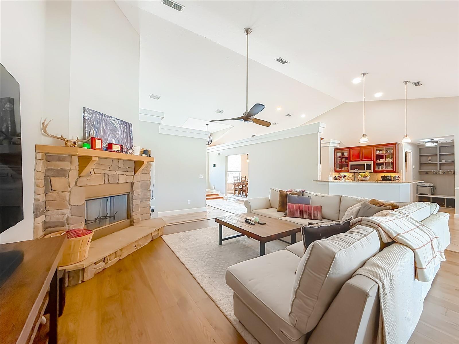 Image 28 of 73 For 3245 137th Place