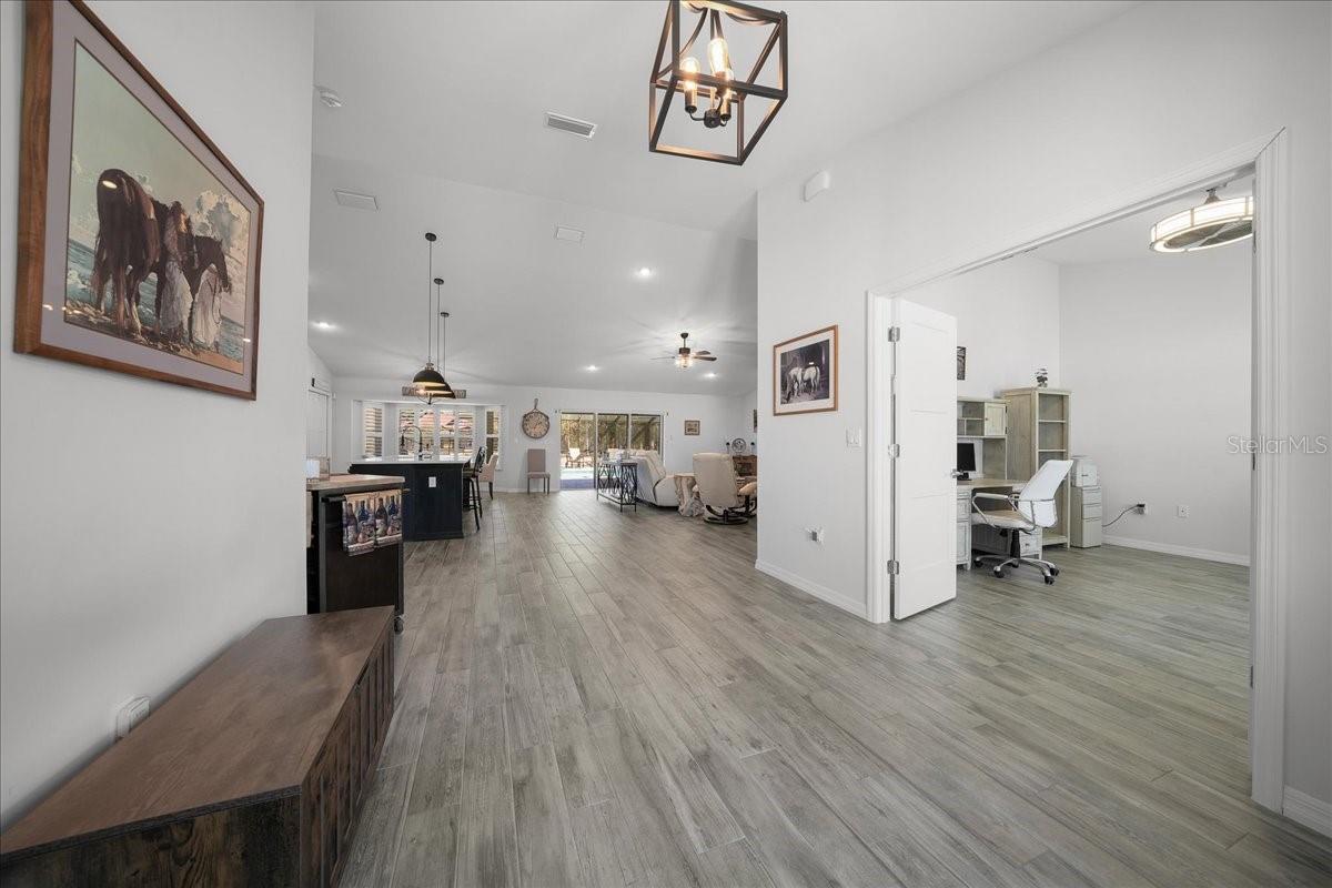 Image 14 of 93 For 6655 145th Avenue Road