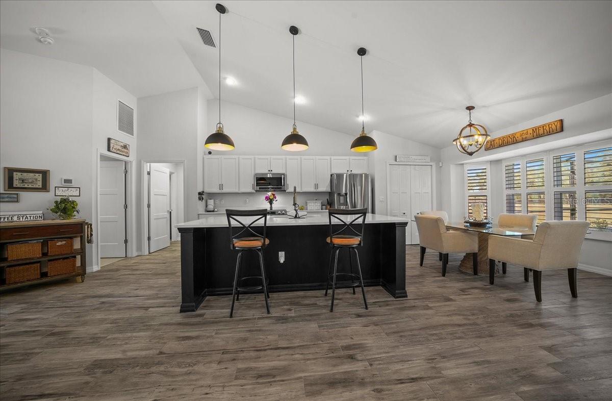 Image 22 of 93 For 6655 145th Avenue Road