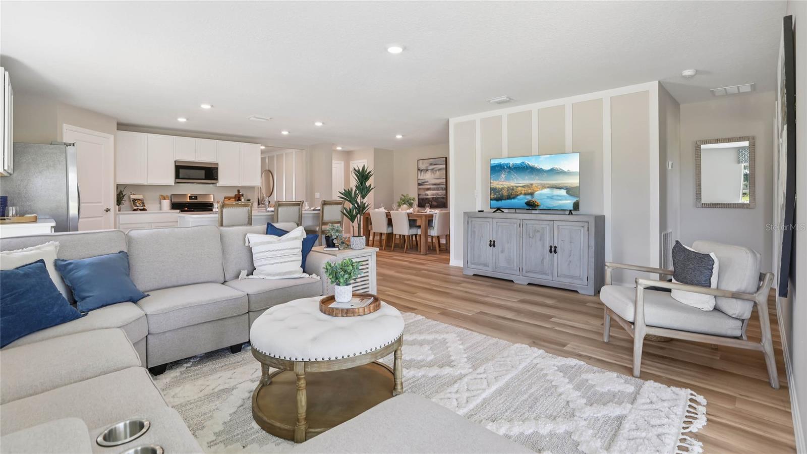 Image 14 of 38 For 2106 28th Place