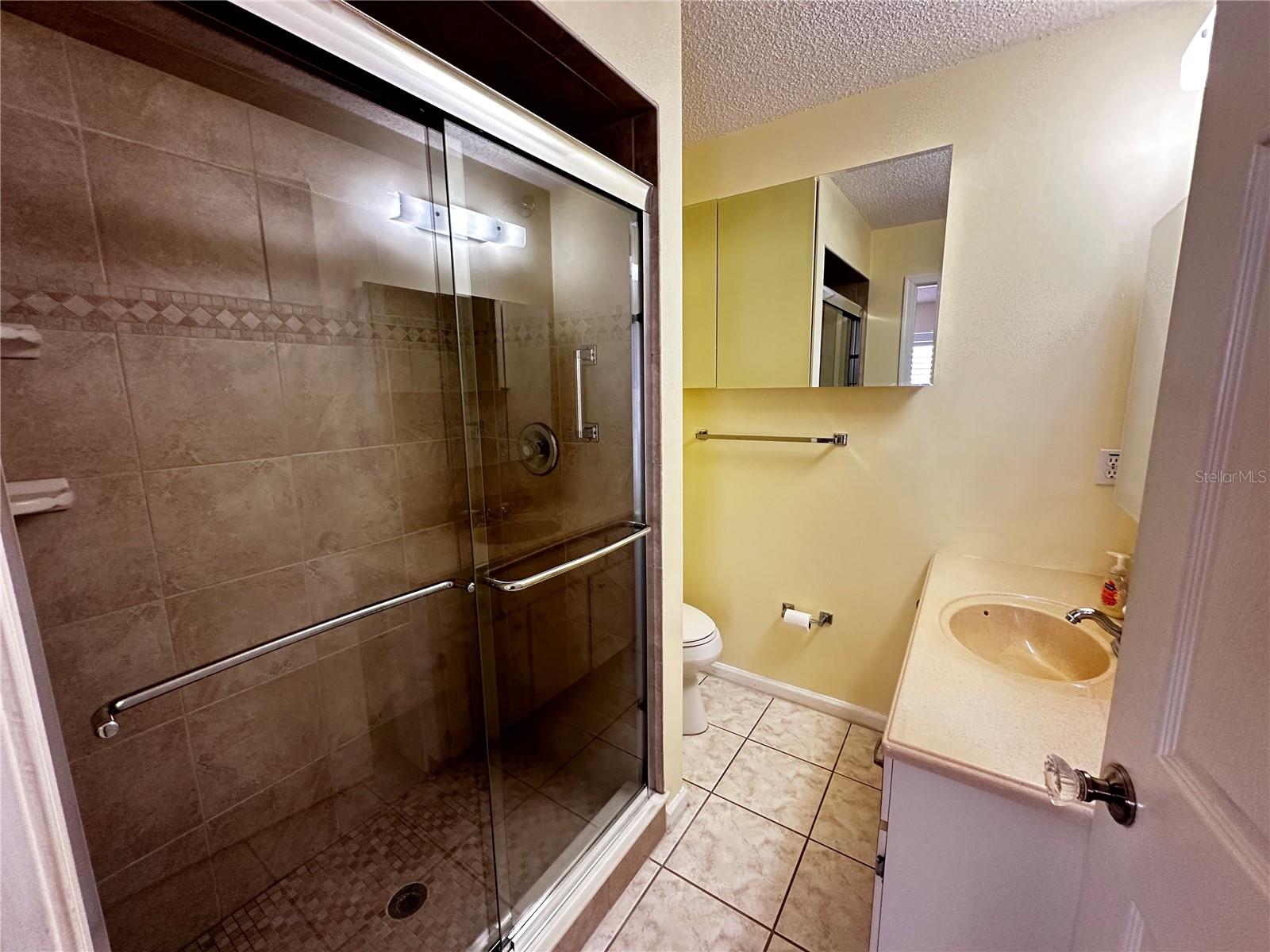 Image 5 of 11 For 2158 50th Avenue