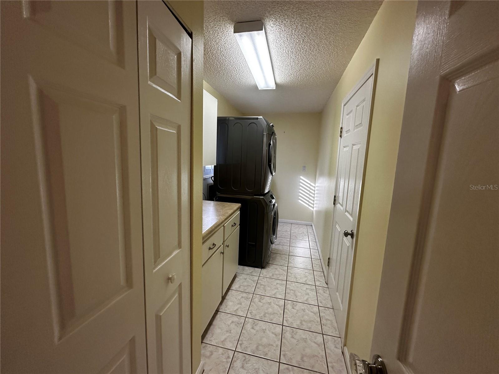 Image 6 of 11 For 2158 50th Avenue