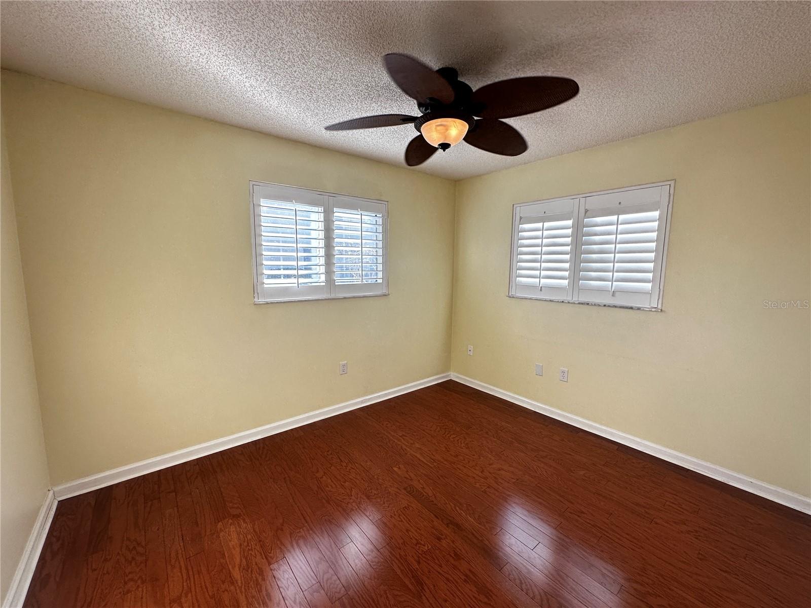 Image 7 of 11 For 2158 50th Avenue