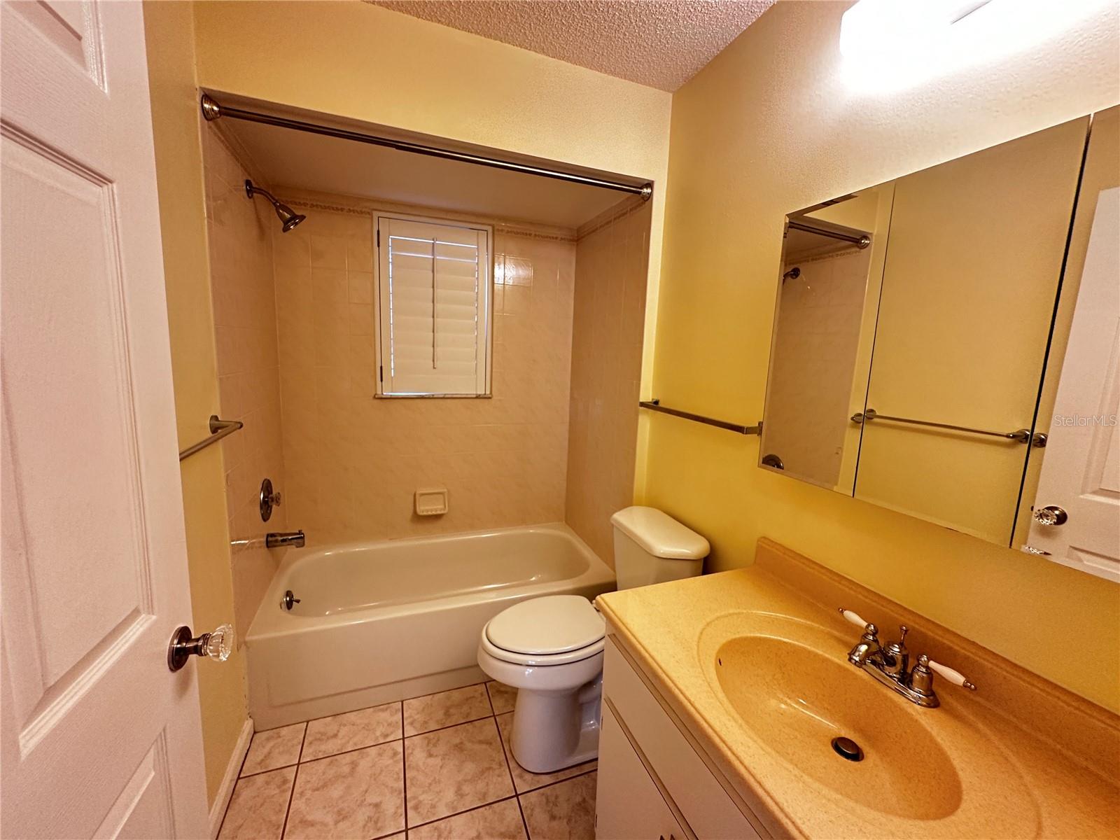 Image 9 of 11 For 2158 50th Avenue