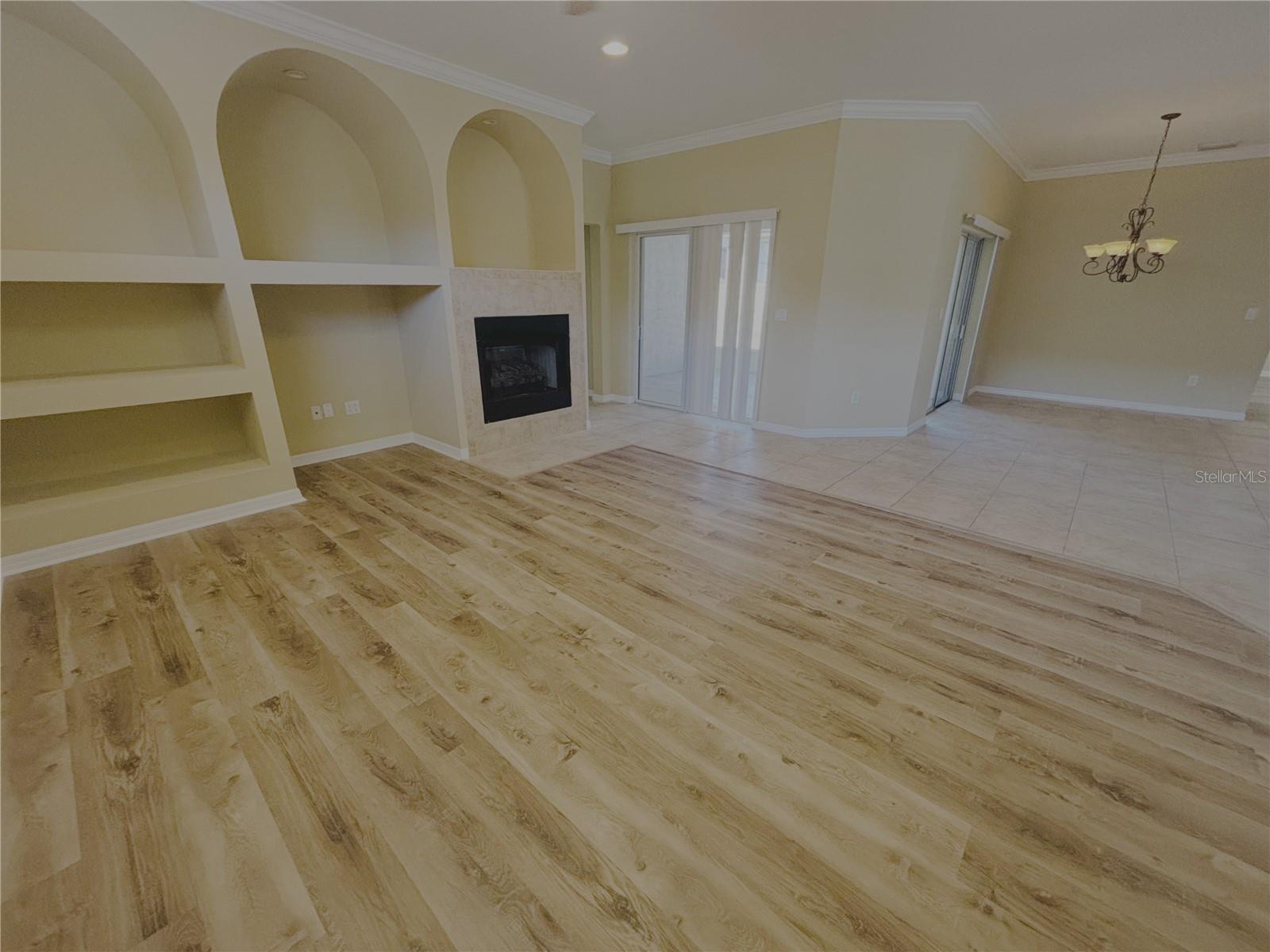 Image 13 of 45 For 4940 63rd Loop