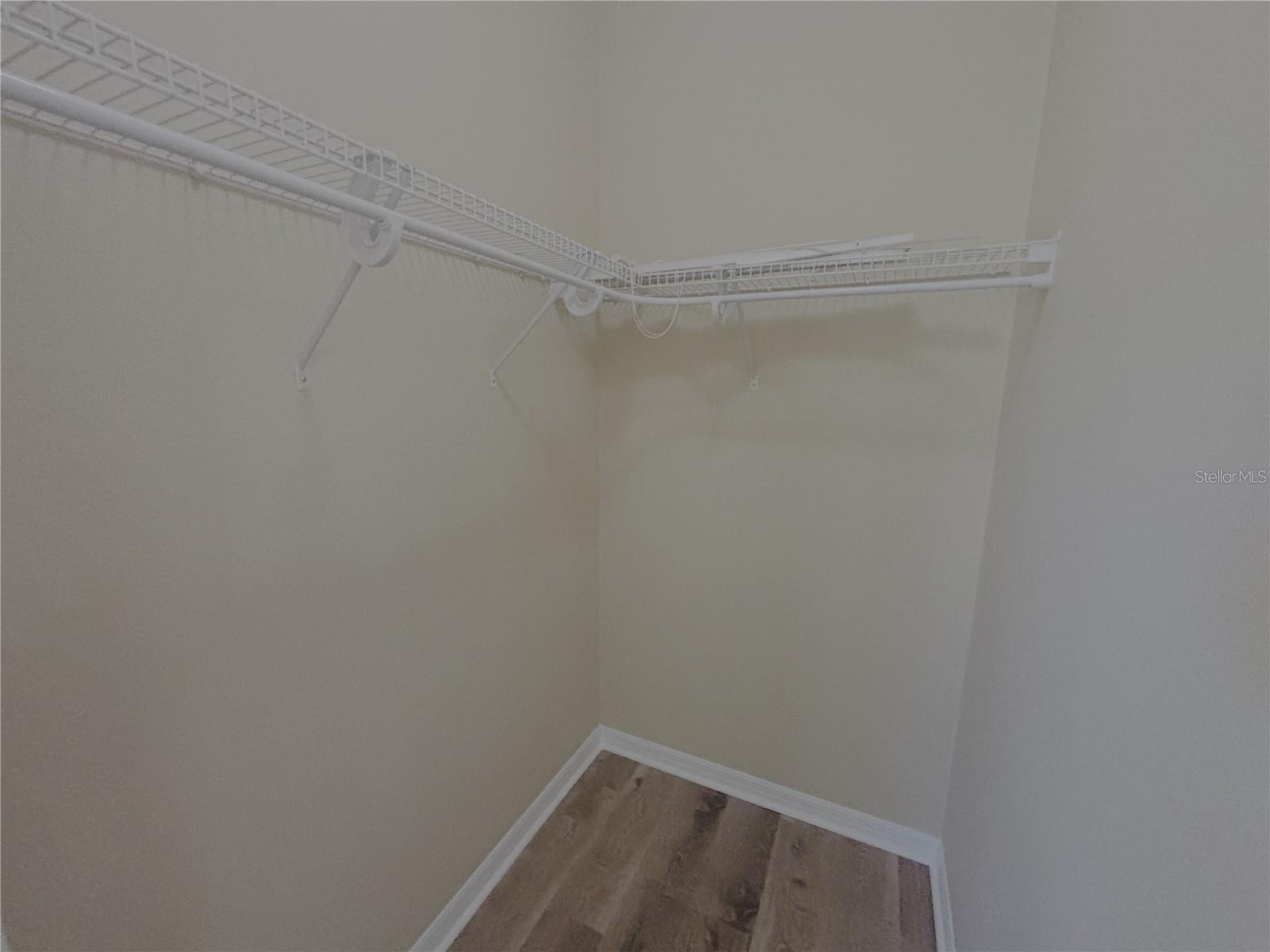 Image 26 of 45 For 4940 63rd Loop