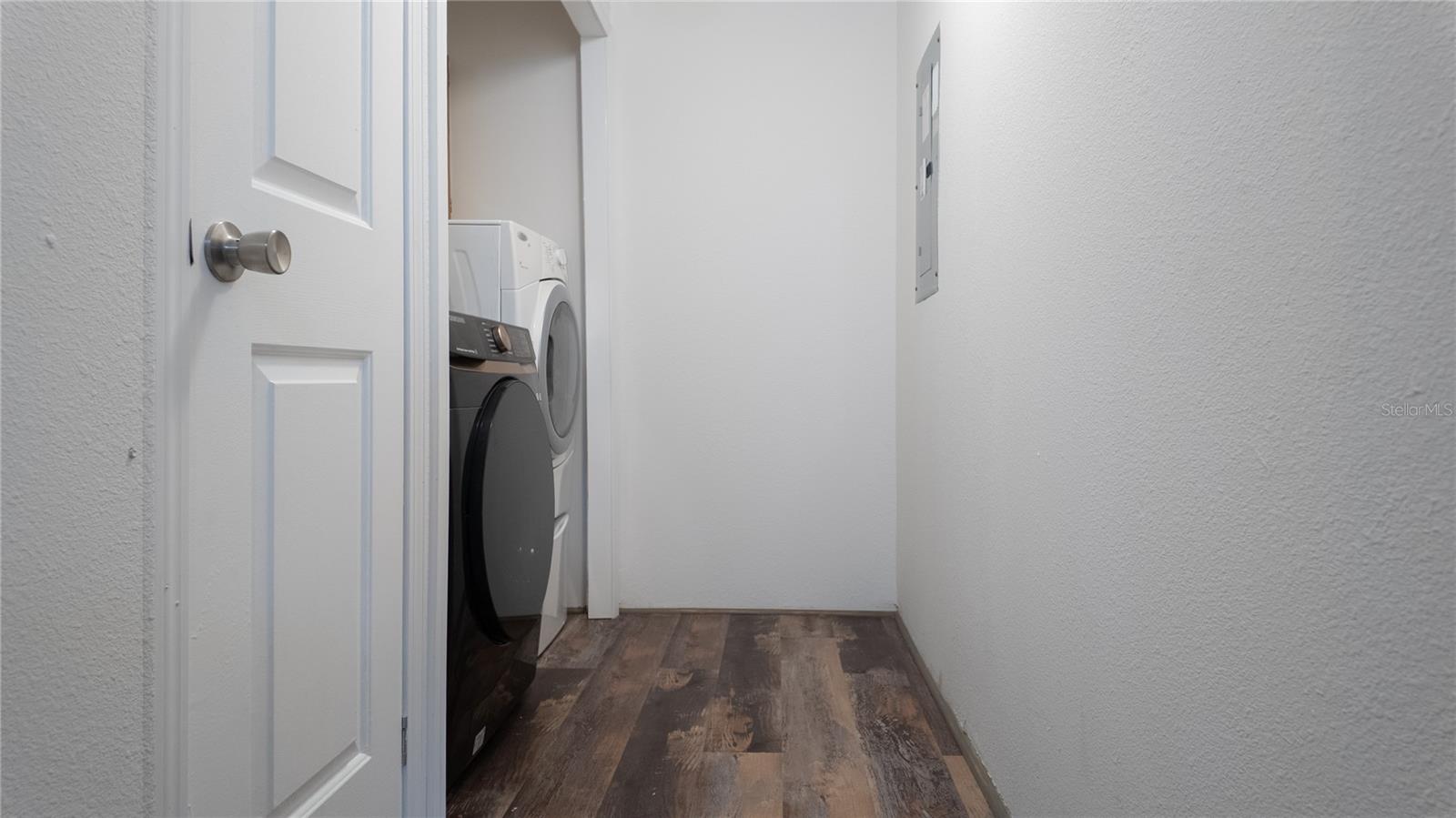 Image 48 of 96 For 1154 95th Street