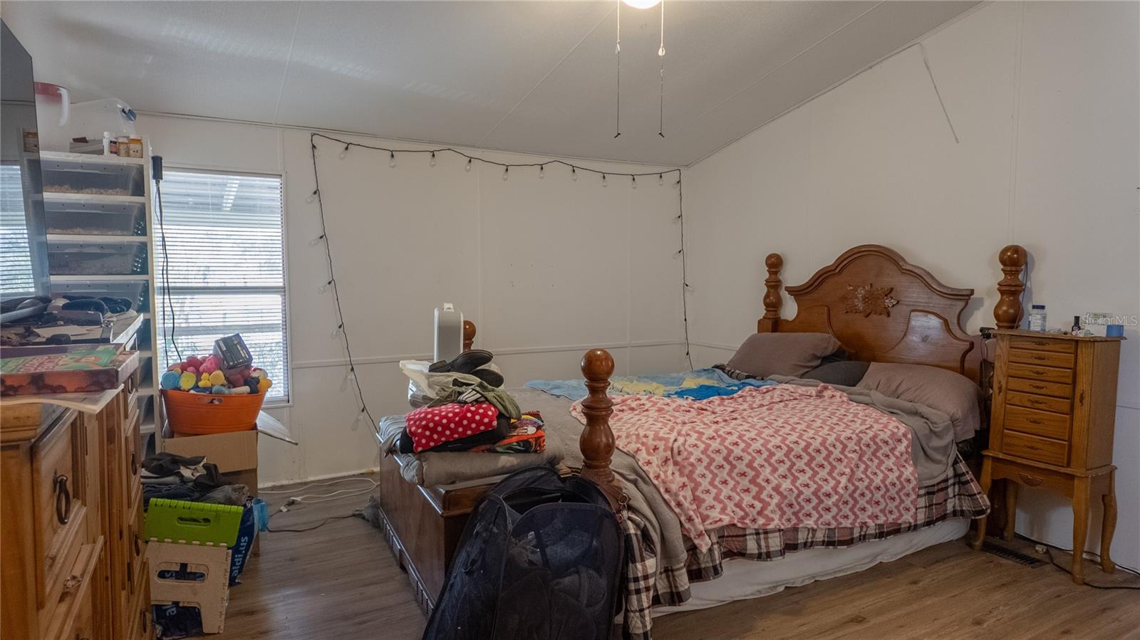 Image 64 of 96 For 1154 95th Street