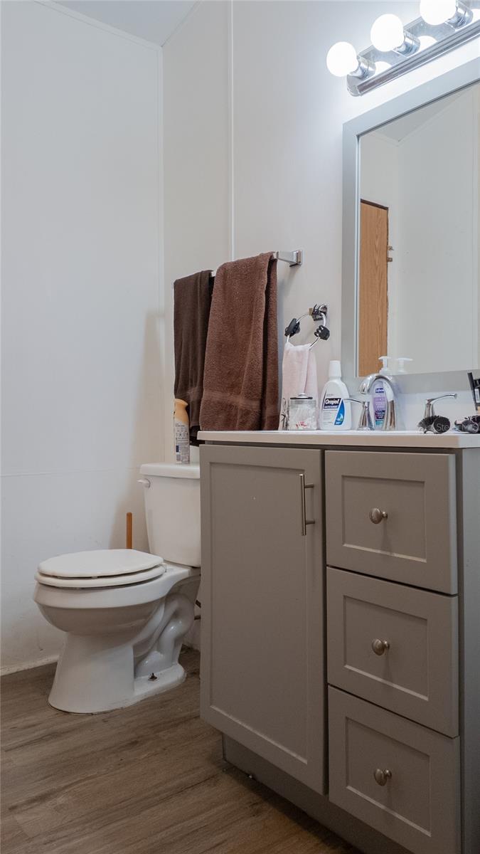 Image 69 of 96 For 1154 95th Street