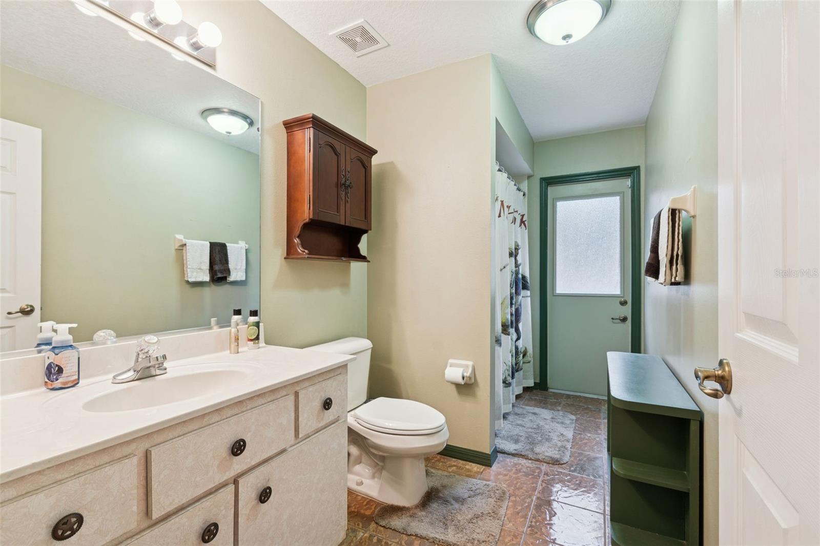 Image 17 of 26 For 8067 135th Loop