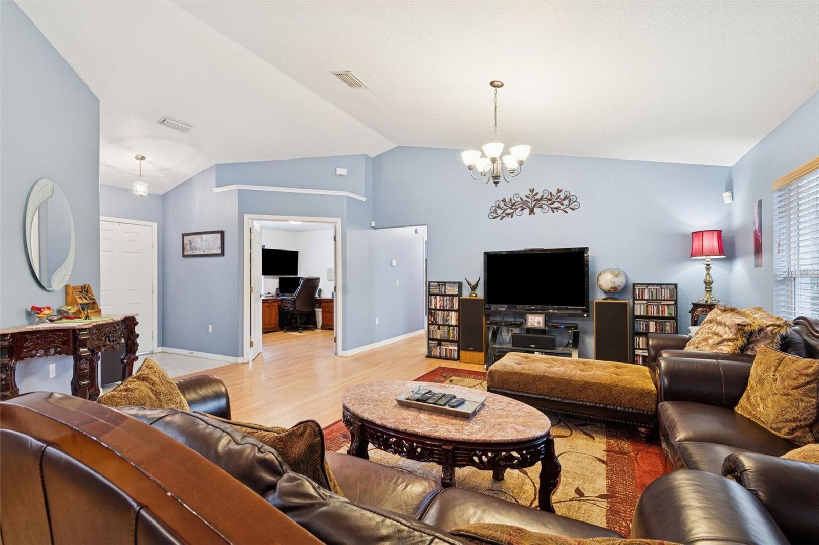 Image 6 of 26 For 8067 135th Loop