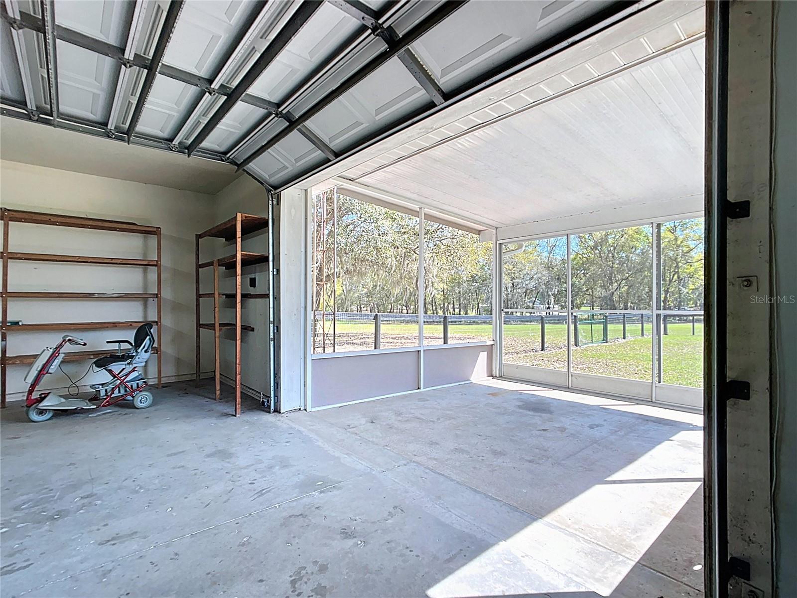 Listing photo id 41 for 295 Locust Pass