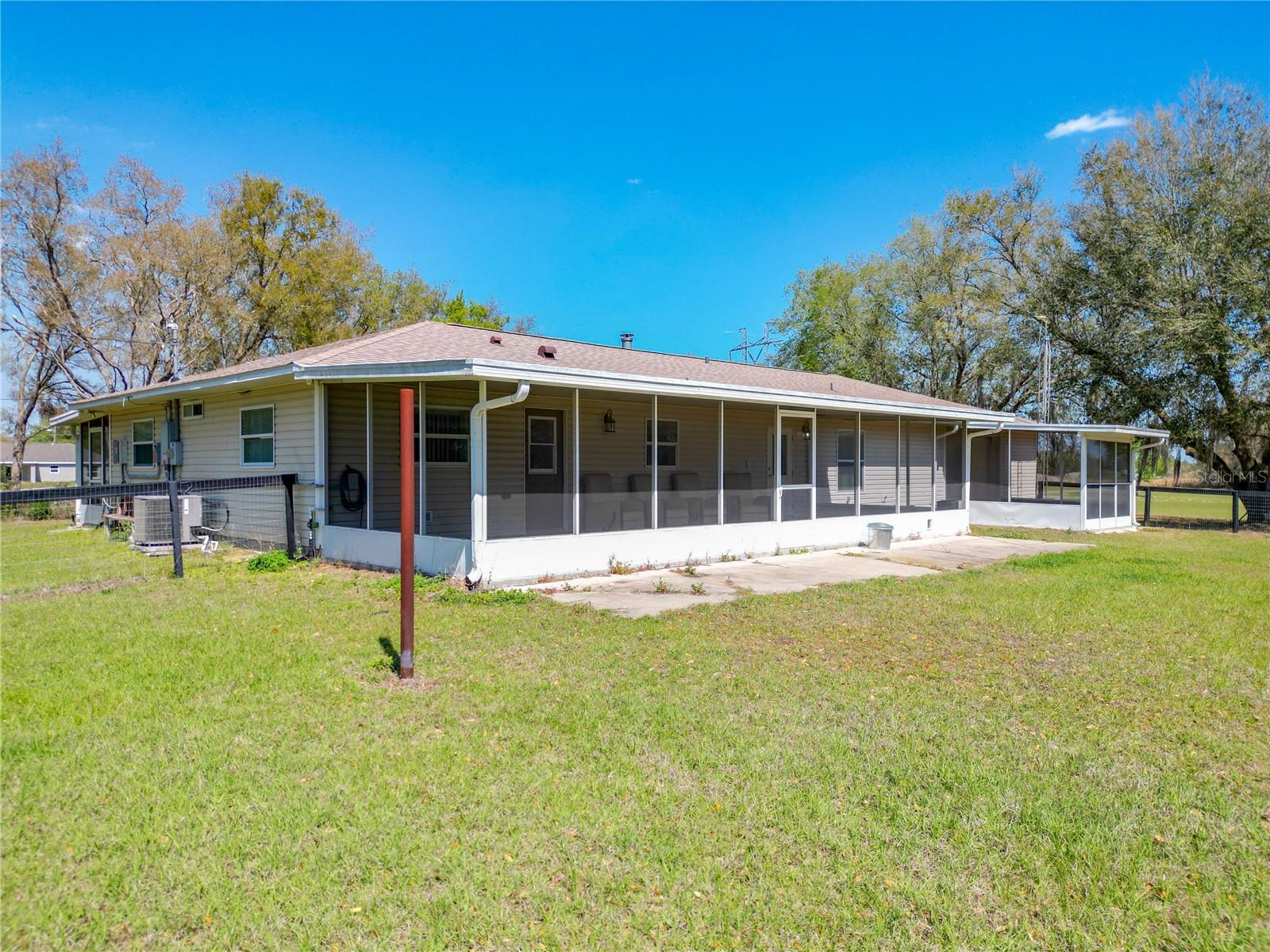 Listing photo id 47 for 295 Locust Pass