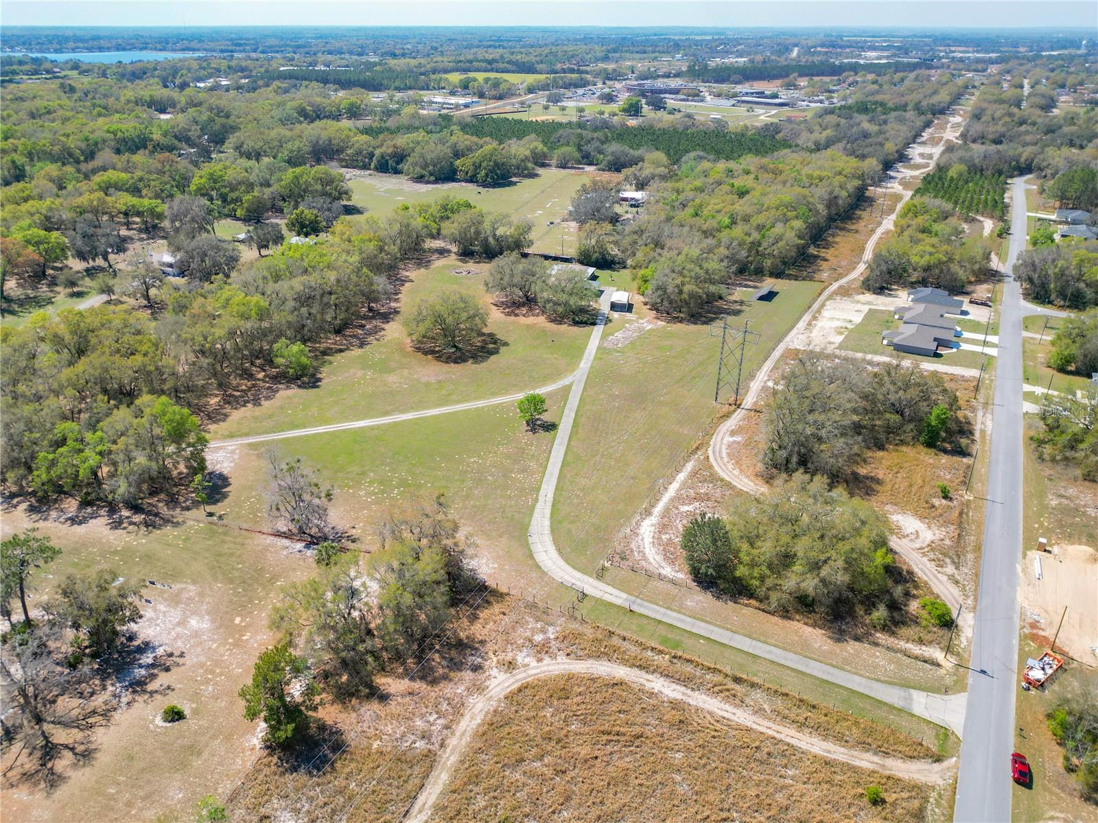 Listing photo id 54 for 295 Locust Pass