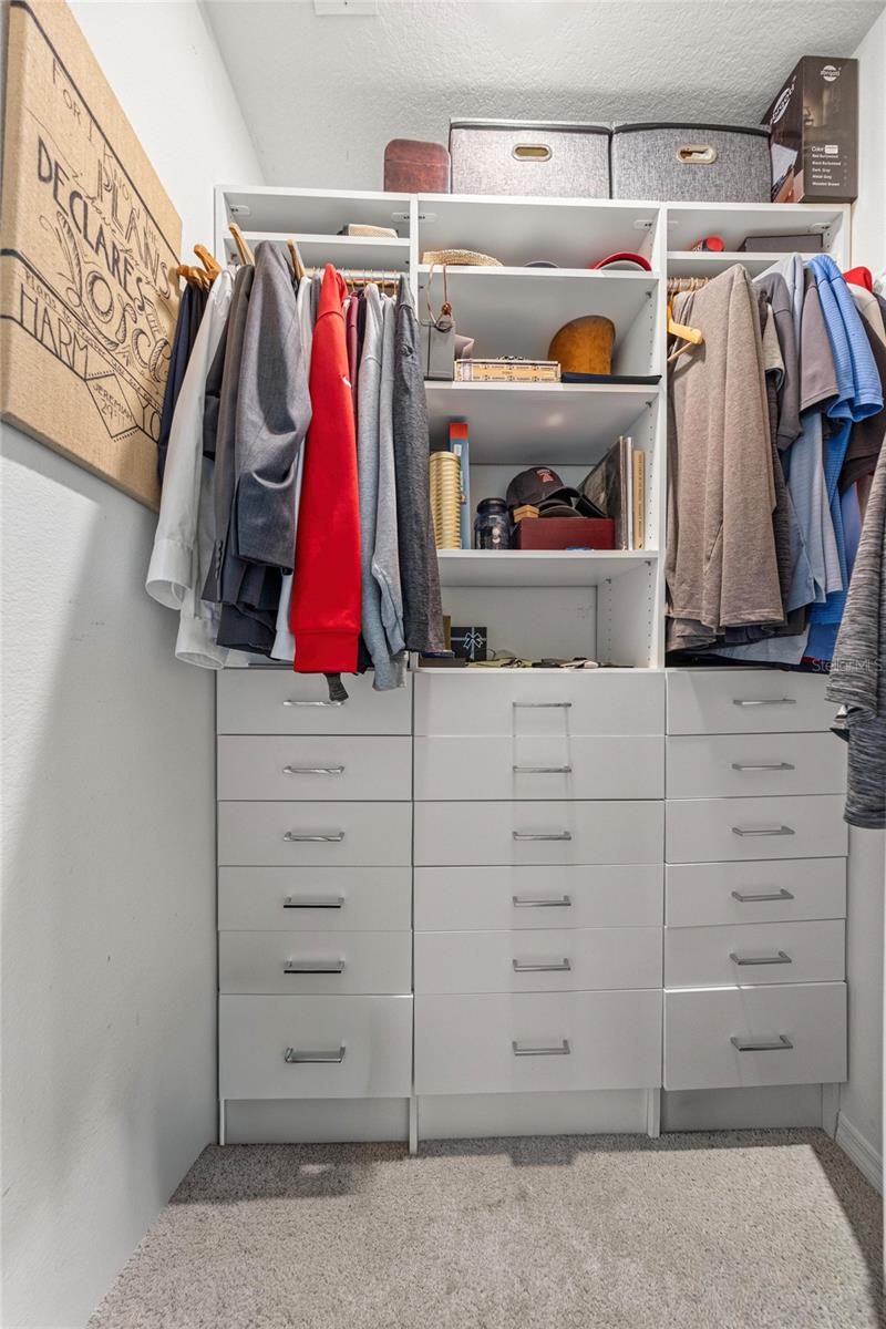 Image 23 of 76 For 4336 55th Court