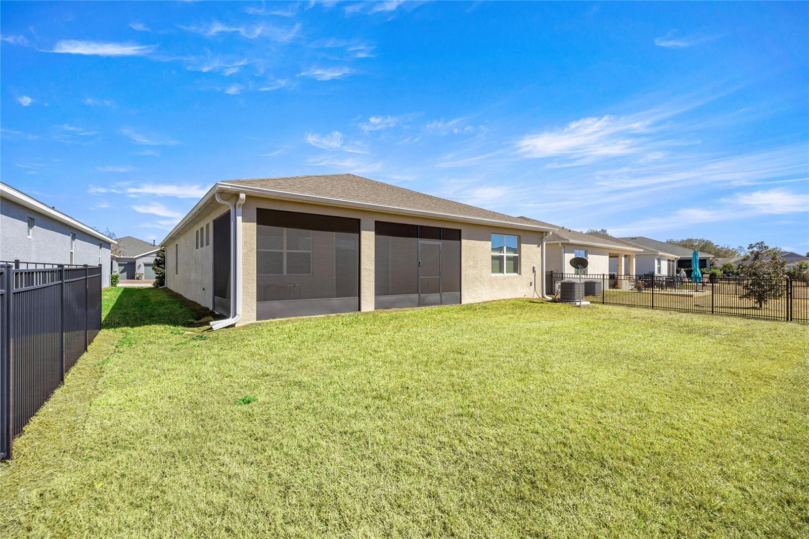 Image 29 of 76 For 4336 55th Court