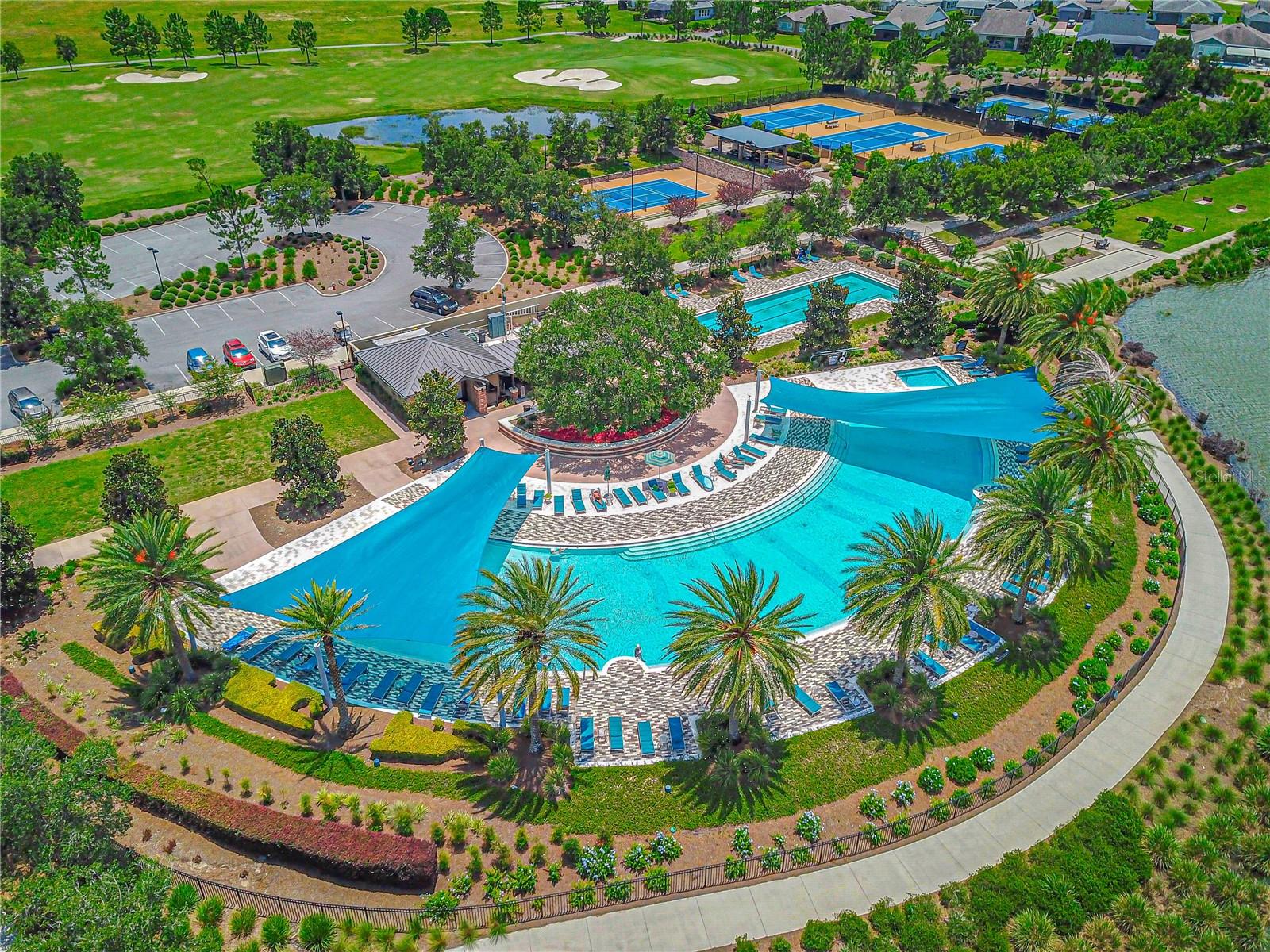 Image 40 of 76 For 4336 55th Court